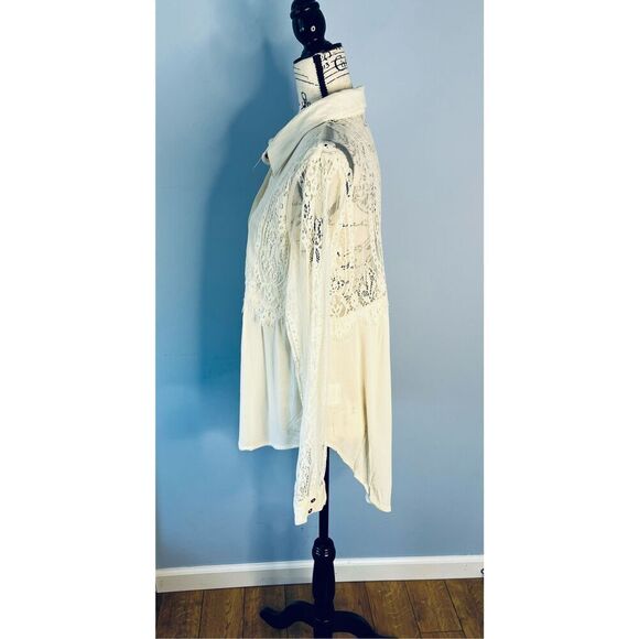 Coco & Jaimeson Women’s L Lace High Low Button Down Shirt Ivory Long Sleeve - Picture 4 of 11